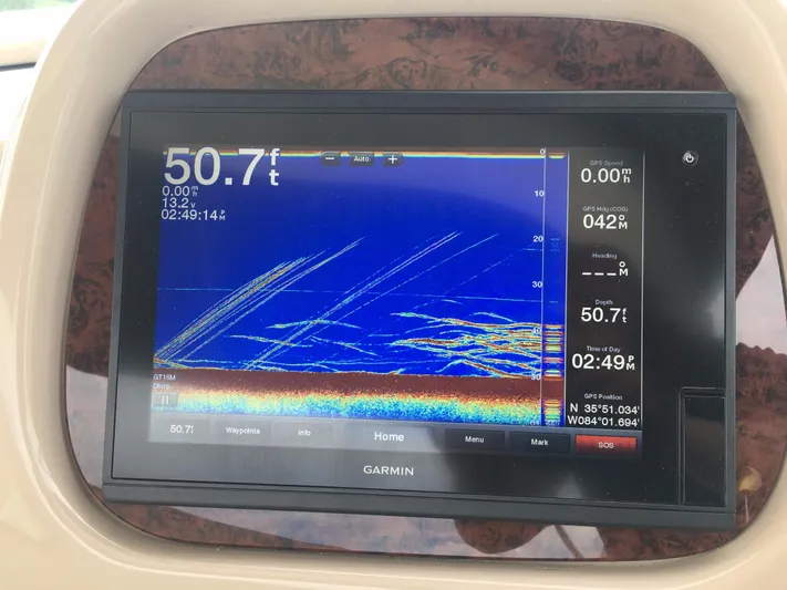  Yacht Photos Pics Garmin marine display on 2000 Sea Ray 410 Sundancer showing depth and sonar data.