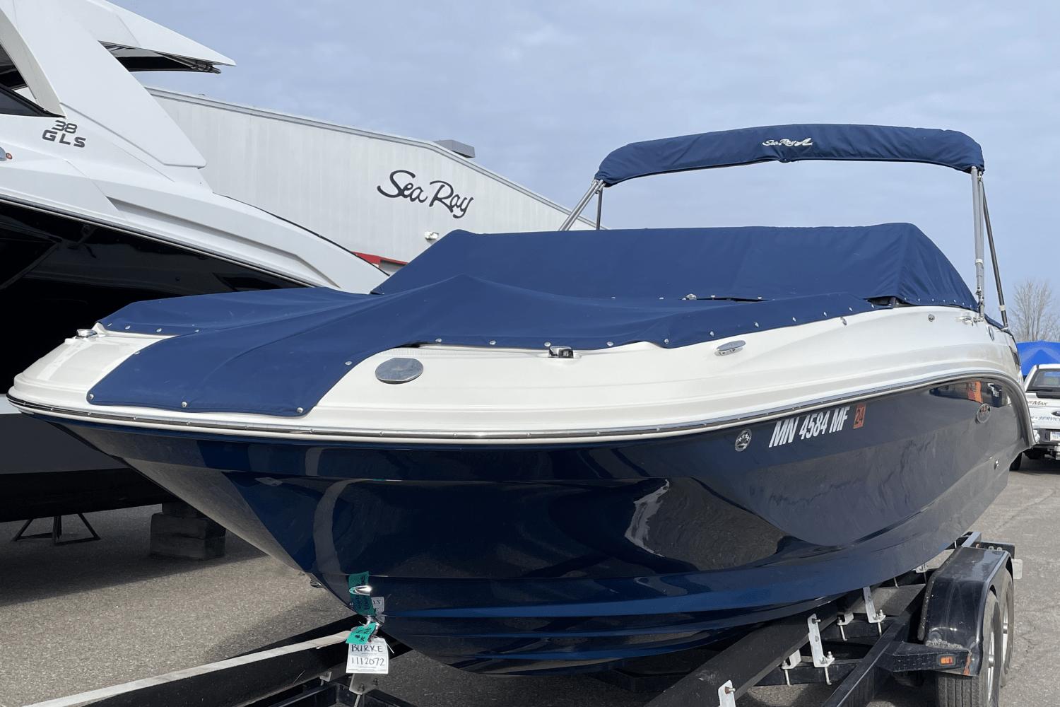 2022 Sea Ray 250 SDX Runabout for sale - YachtWorld 2022 Sea Ray 250 SDX Runabout for sale - YachtWorld