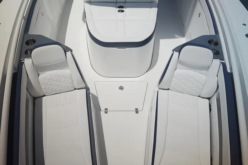  Yacht Photos Pics Manufacturer Provided Image