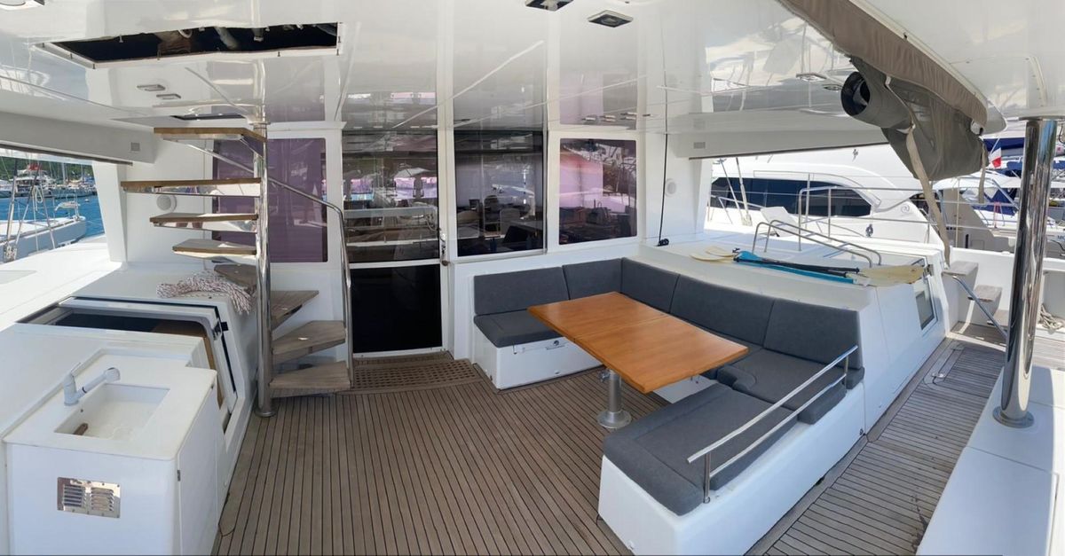 2012 Lagoon 56 
