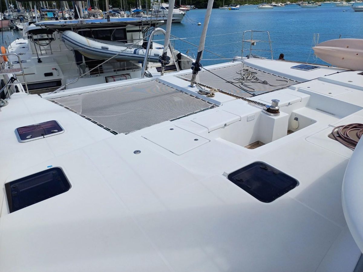 2012 Lagoon 56 