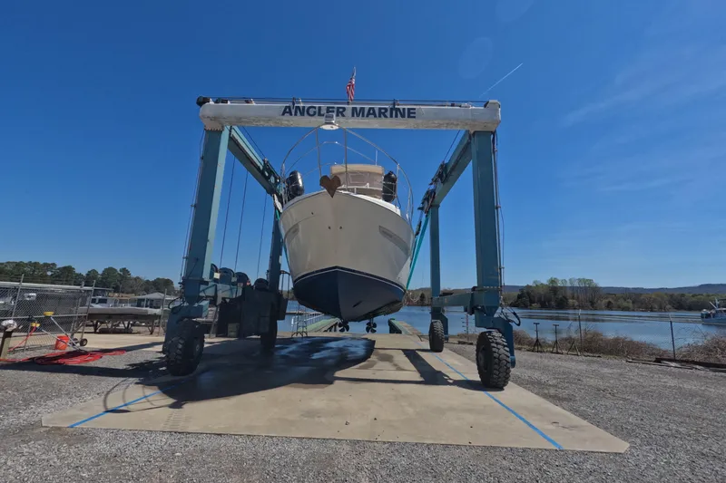 Long Hot Summer Day Yacht Photos Pics 