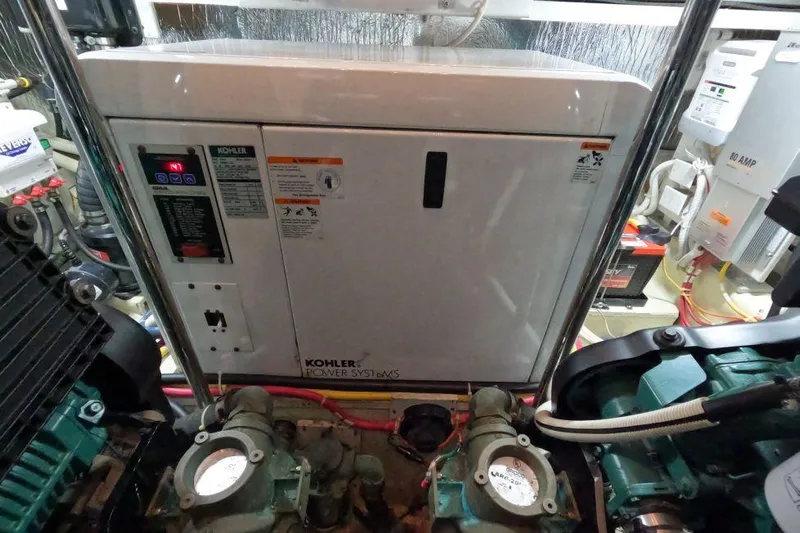 Long Hot Summer Day Yacht Photos Pics 