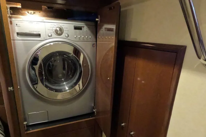 Long Hot Summer Day Yacht Photos Pics 