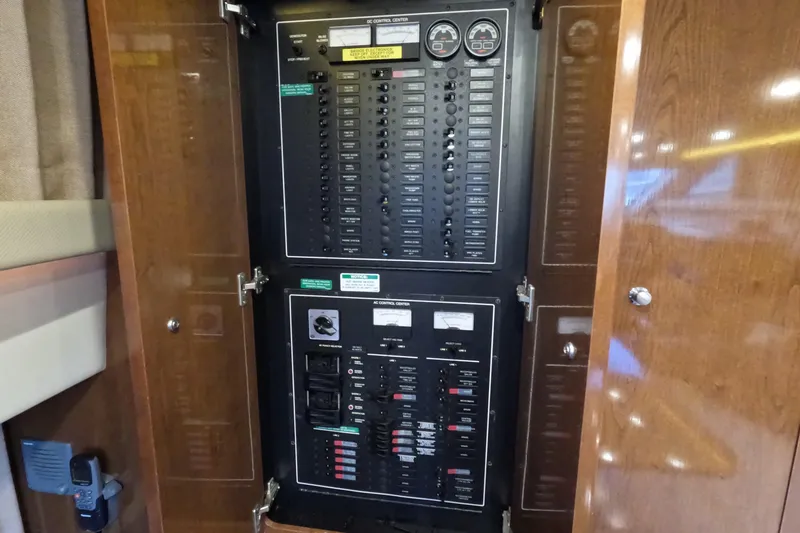 Long Hot Summer Day Yacht Photos Pics 