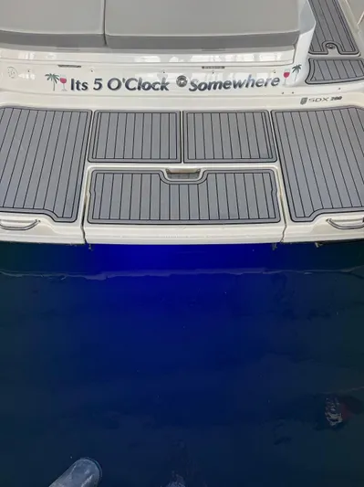  Yacht Photos Pics 2020 Sea Ray 290SDX boat with "It's 5 O'Clock Somewhere" text on deck.