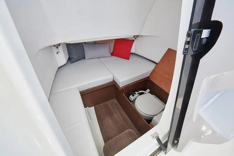  Yacht Photos Pics Manufacturer Provided Image