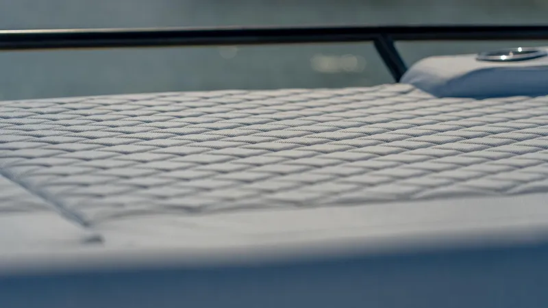 Zest Yacht Photos Pics 