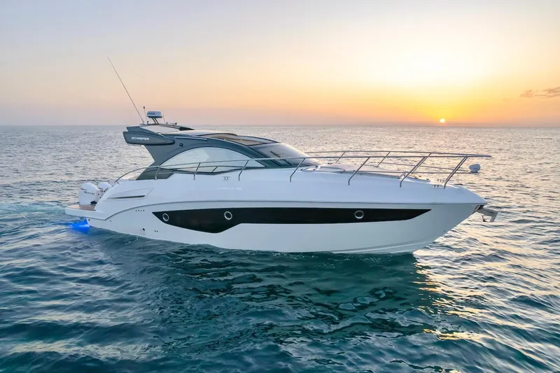  Yacht Photos Pics Manufacturer Provided Image
