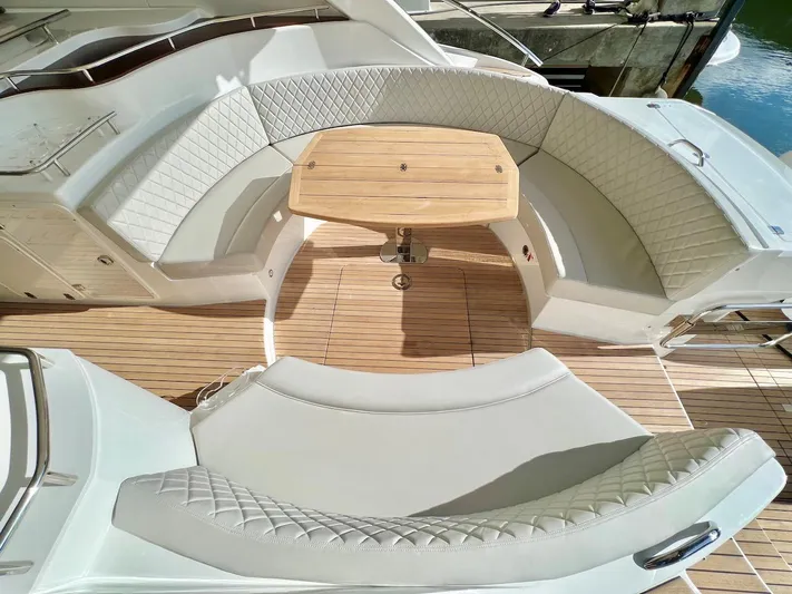  Yacht Photos Pics Manufacturer Provided Image