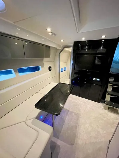  Yacht Photos Pics Manufacturer Provided Image