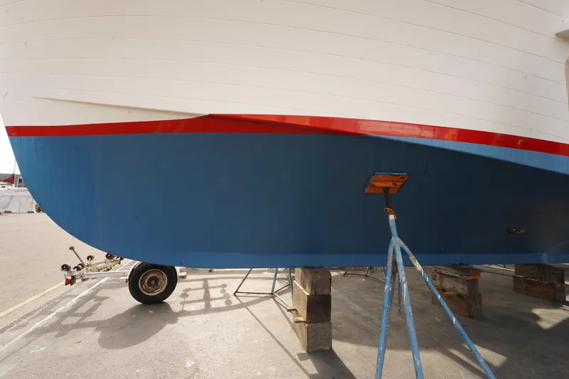 Osprey Yacht Photos Pics 