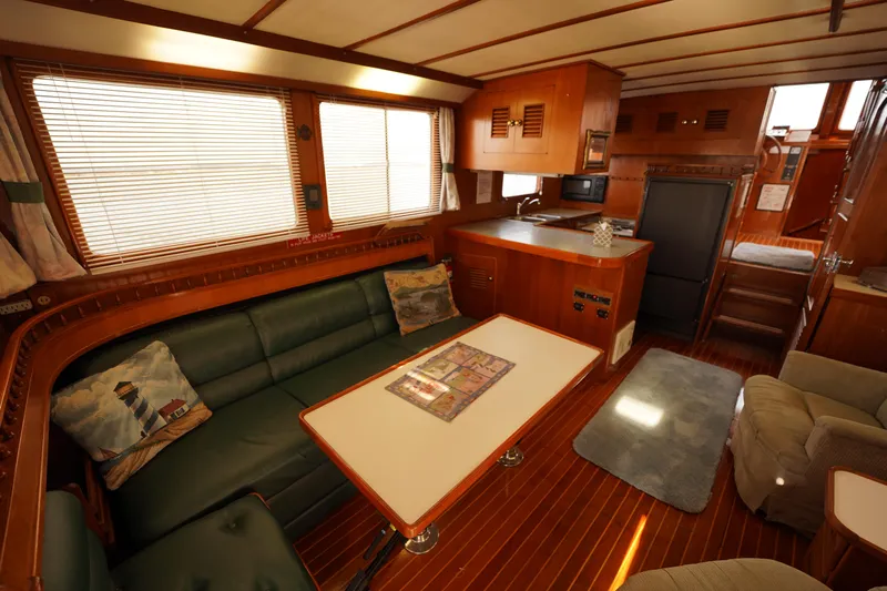 Osprey Yacht Photos Pics 