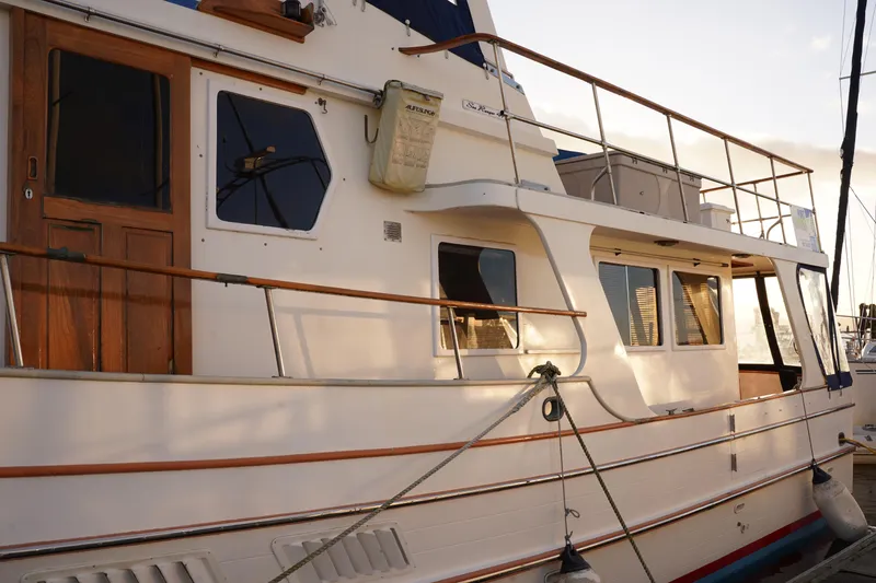 Osprey Yacht Photos Pics 