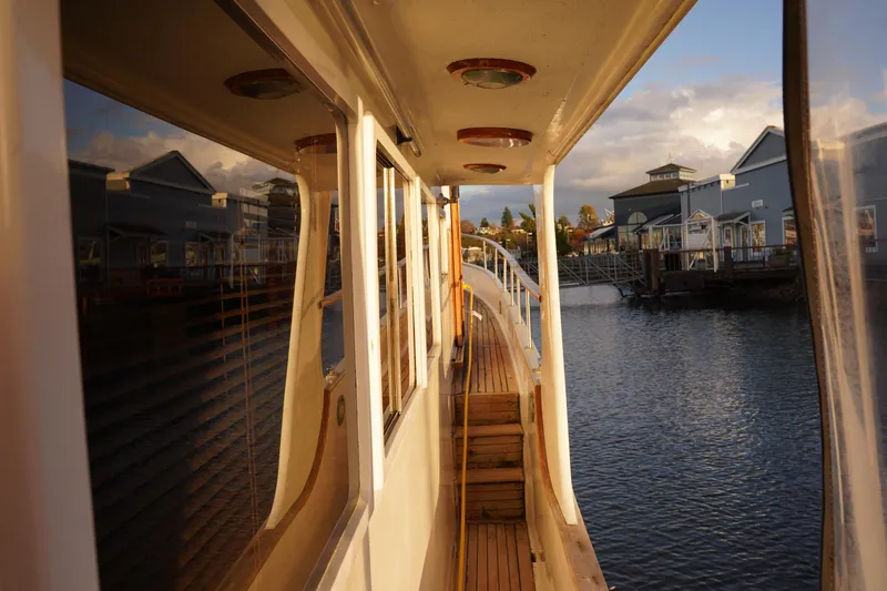 Osprey Yacht Photos Pics 