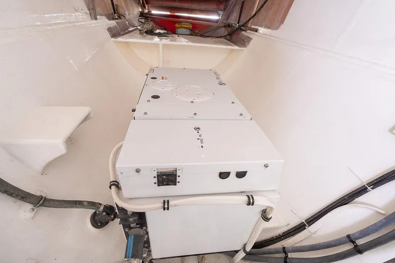 Mai Cat Yacht Photos Pics 