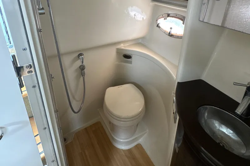 Love Shact Yacht Photos Pics Formula 37 PC, Formula, SeaRay, Regal, Cobalt, REV Yacht Sales, Boats For Sale&nbsp;