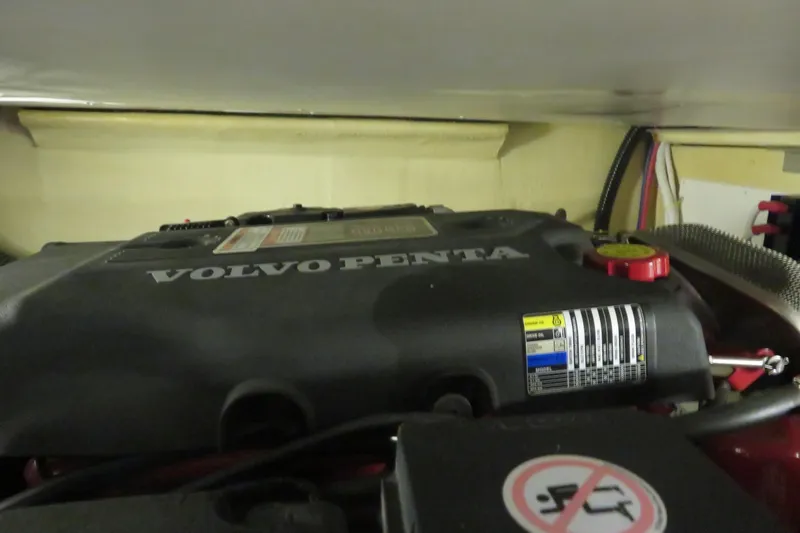 38 Special Yacht Photos Pics Volvo Penta engine in 2006 Carver 38 Super Sport boat, close-up view.