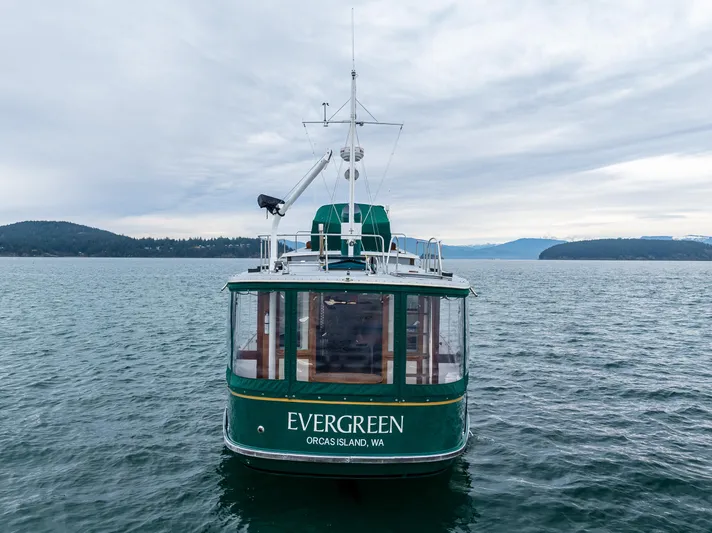 Evergreen Yacht Photos Pics 