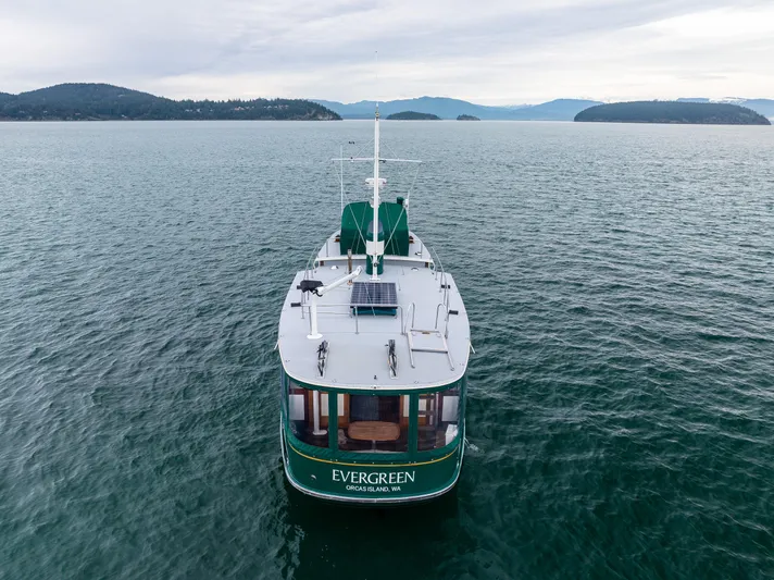 Evergreen Yacht Photos Pics 