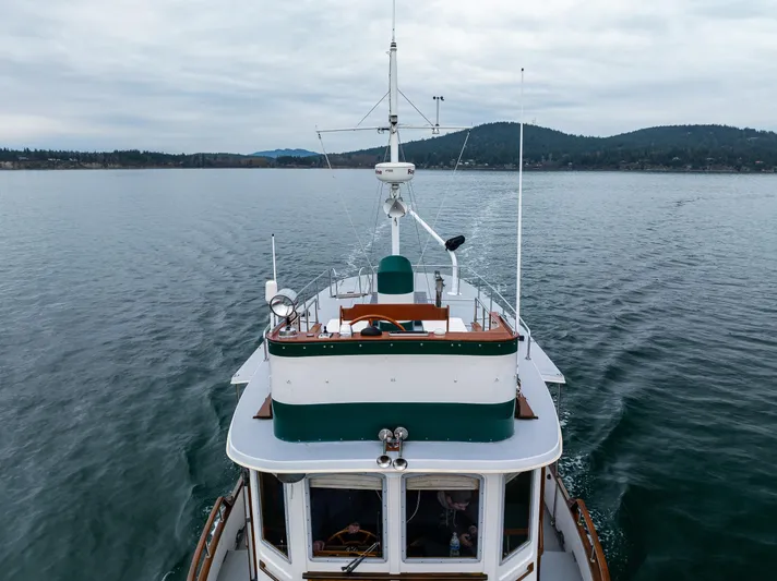 Evergreen Yacht Photos Pics 