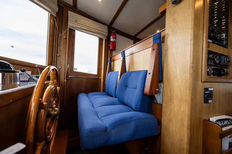 Evergreen Yacht Photos Pics 