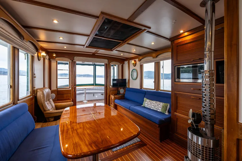 Evergreen Yacht Photos Pics 