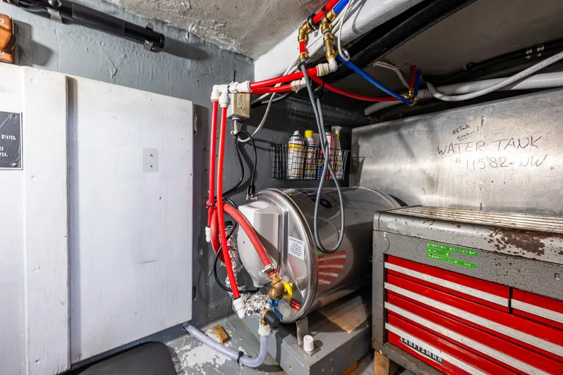 Evergreen Yacht Photos Pics 