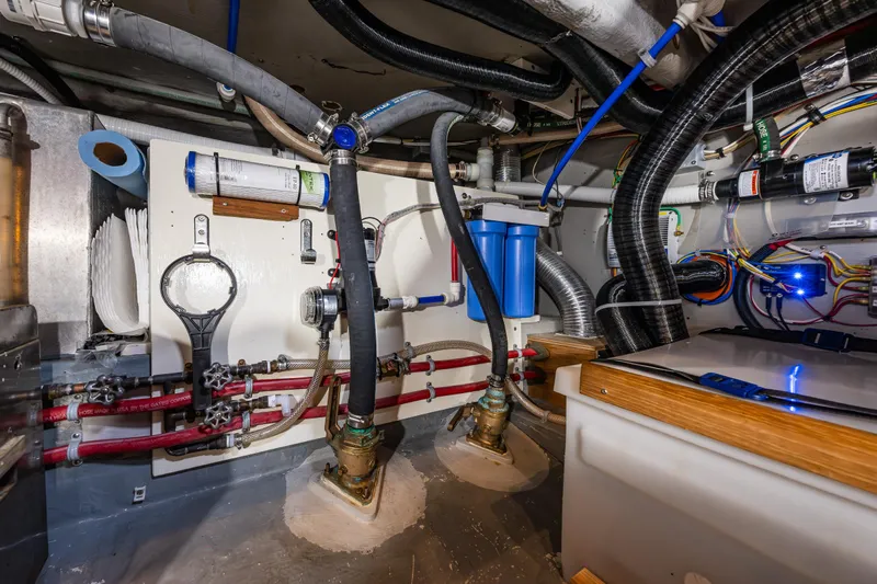 Evergreen Yacht Photos Pics 