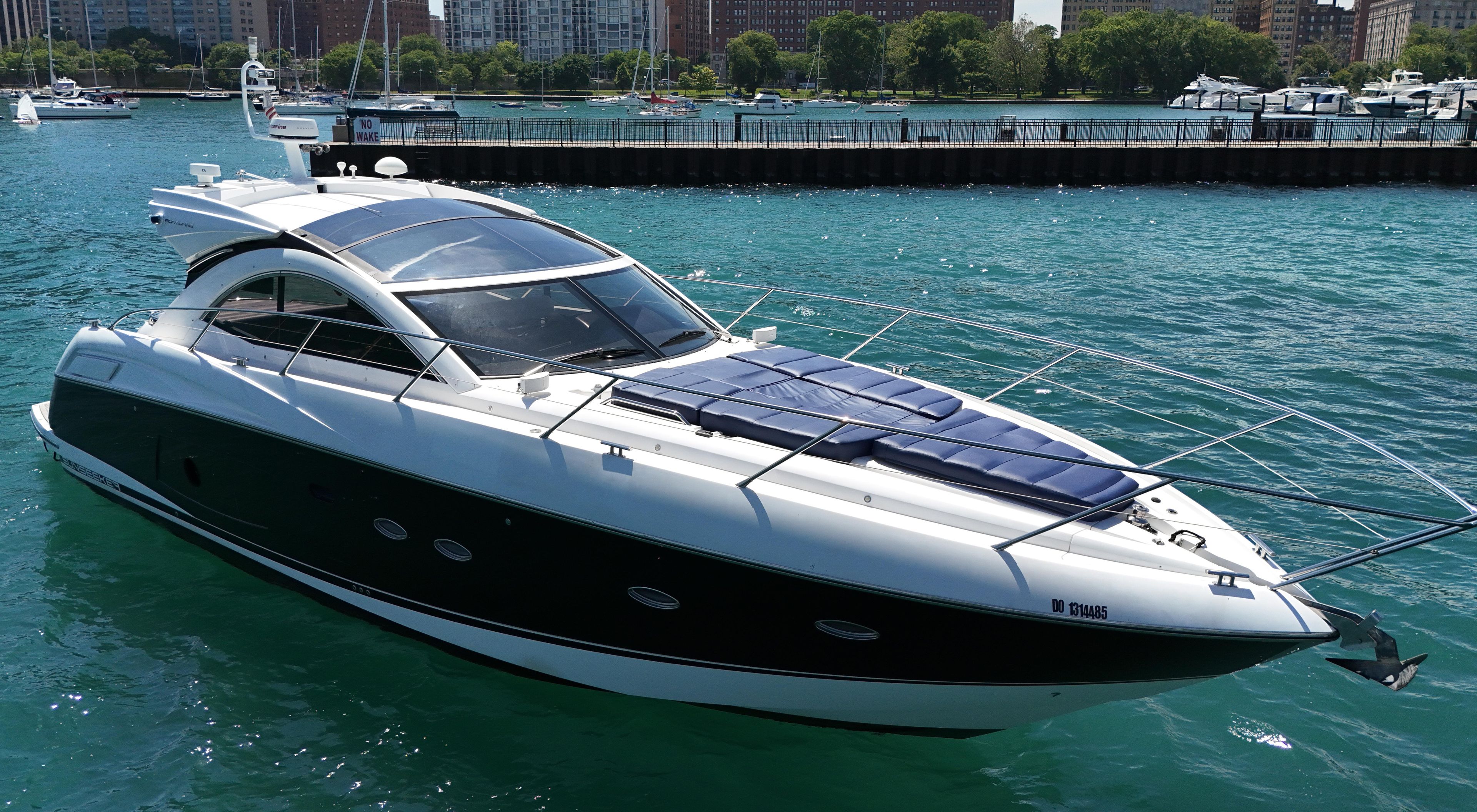 Yacht