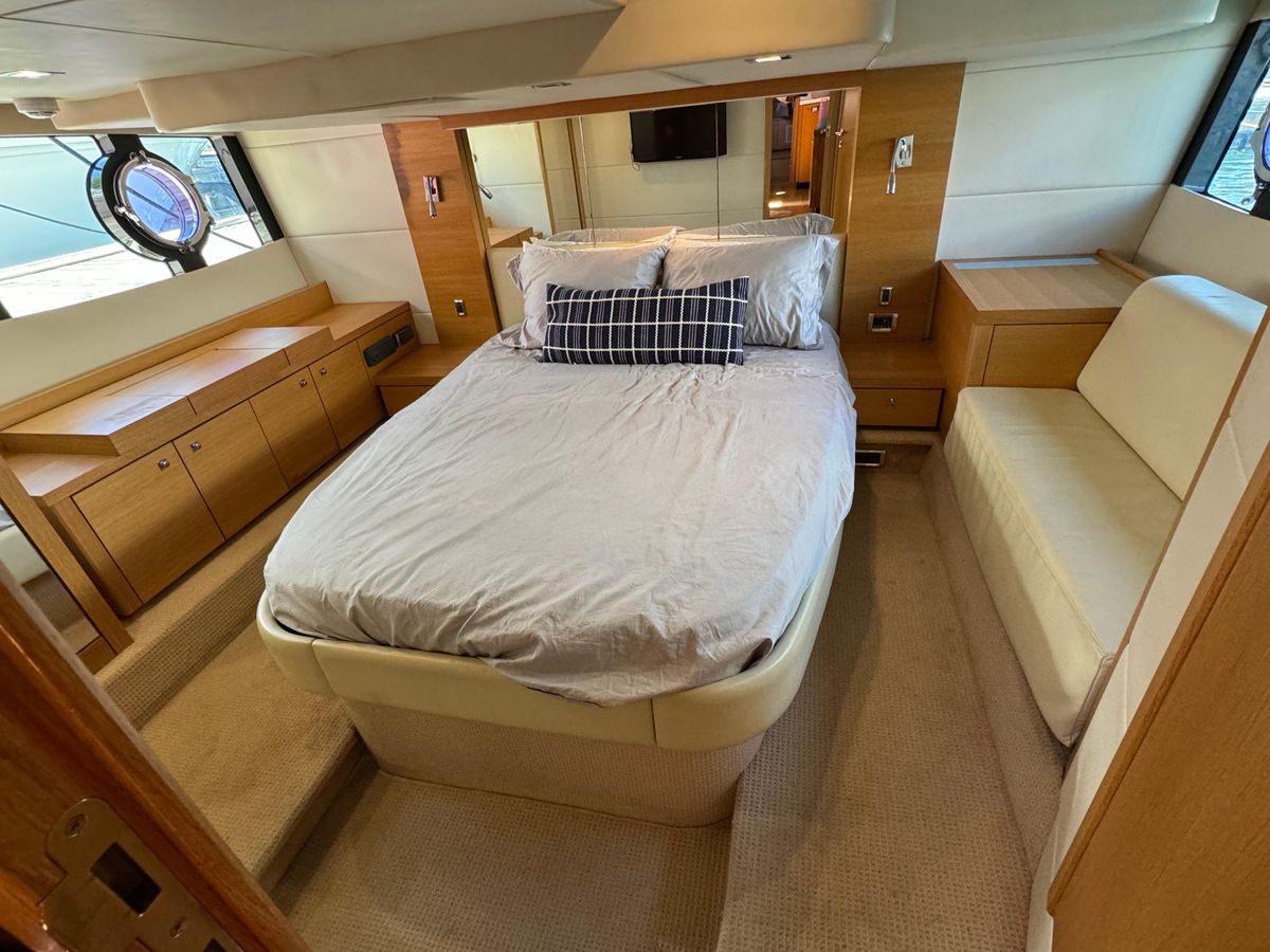 2013 Sunseeker 48 