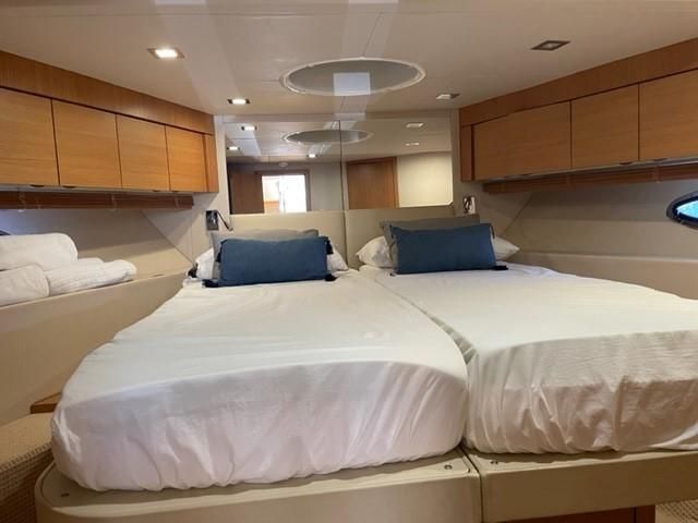 2013 Sunseeker 48 