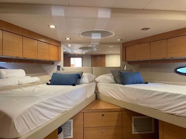 2013 Sunseeker 48 