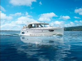 2017 39' 4'' Bavaria-E 40 Sedan E40 Liguria, IT