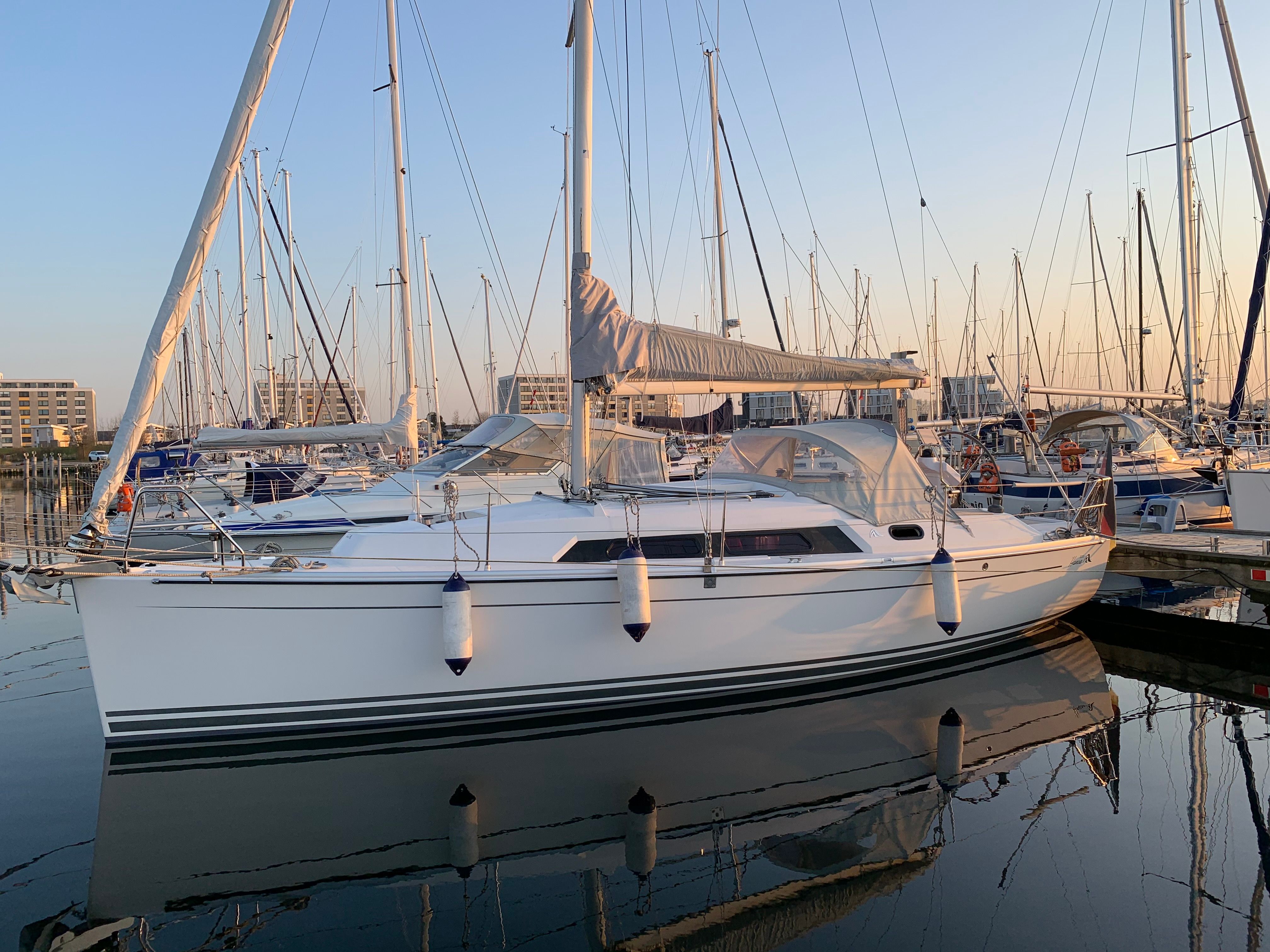 2010 Hanse 320