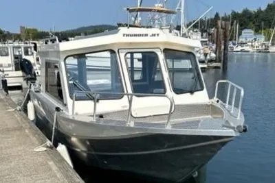 Thunder Jet 22 Alexis Pro