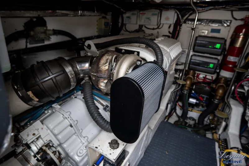 Legacy Yacht Photos Pics 