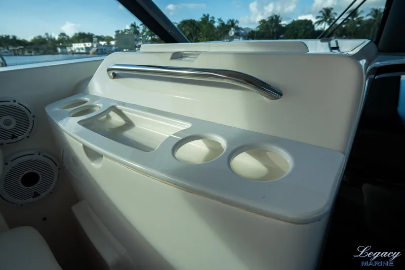 Legacy Yacht Photos Pics 