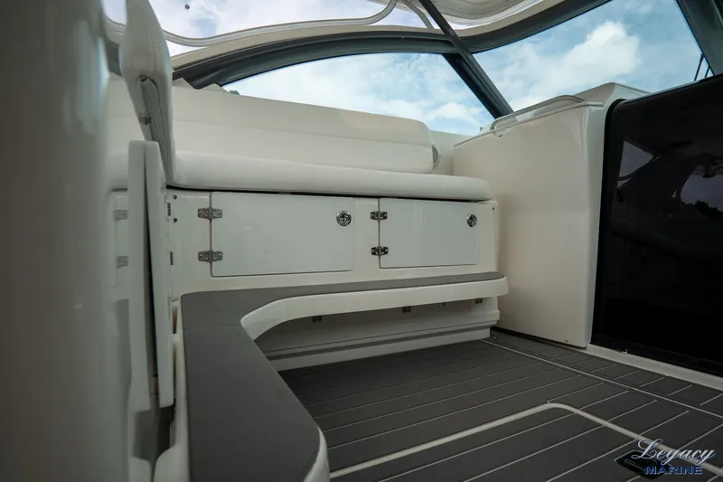 Legacy Yacht Photos Pics 