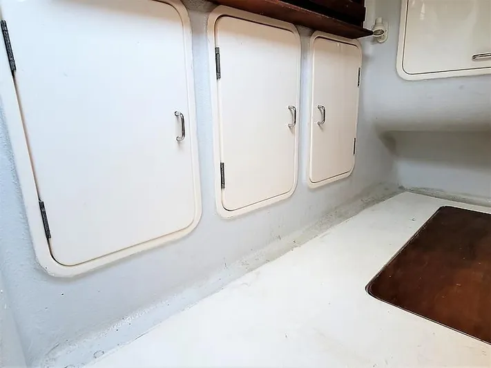 Blue Shadows Yacht Photos Pics 