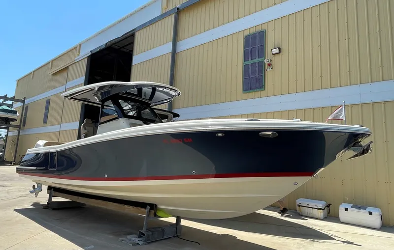  Yacht Photos Pics Chris Craft 30 Catalina- Profile