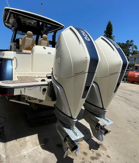  Yacht Photos Pics Chris Craft 30 Catalina- Engines