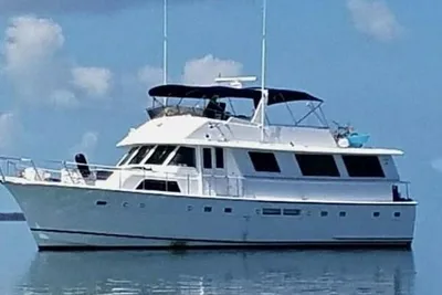 Hatteras 63