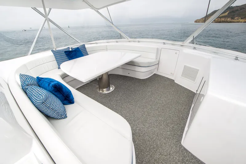 Quest Yacht Photos Pics 