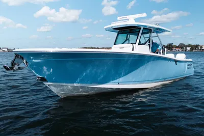 Blackfin 332 CC