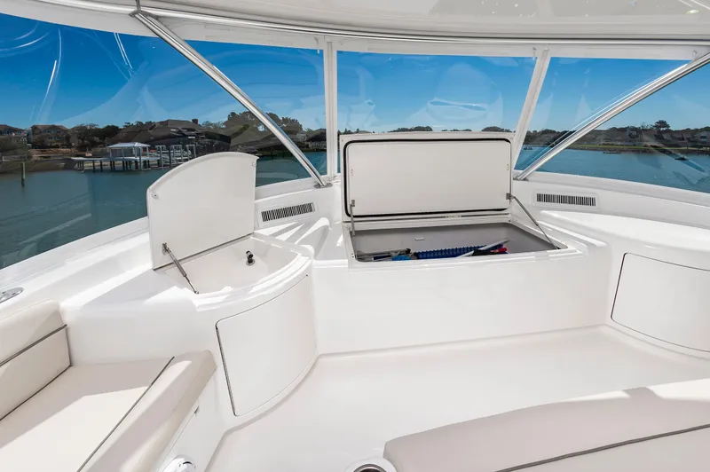 Mercenaria Yacht Photos Pics 