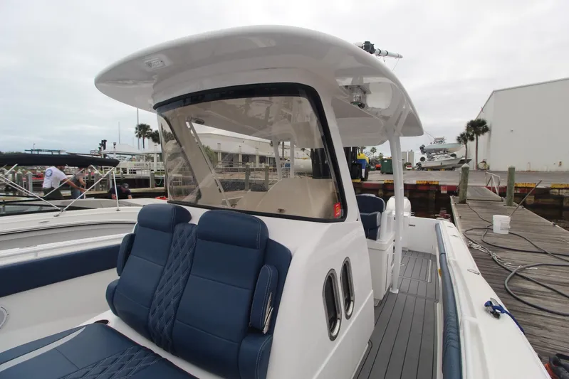 Ohana Yacht Photos Pics Belzona 32 Ohana - Forward Seating