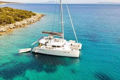 Lagoon 450 F