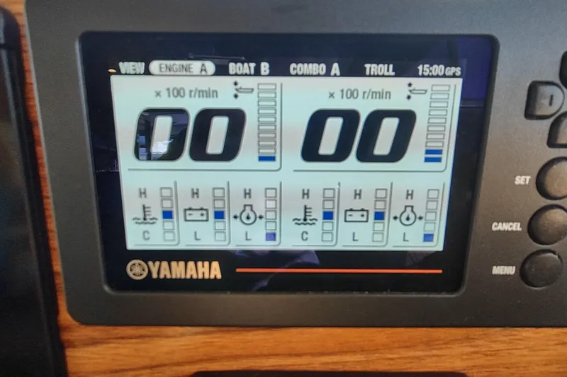 Wyvern Yacht Photos Pics Yamaha engine display on 2020 Cutwater C-32 Coupe, showing RPM and system indicators.
