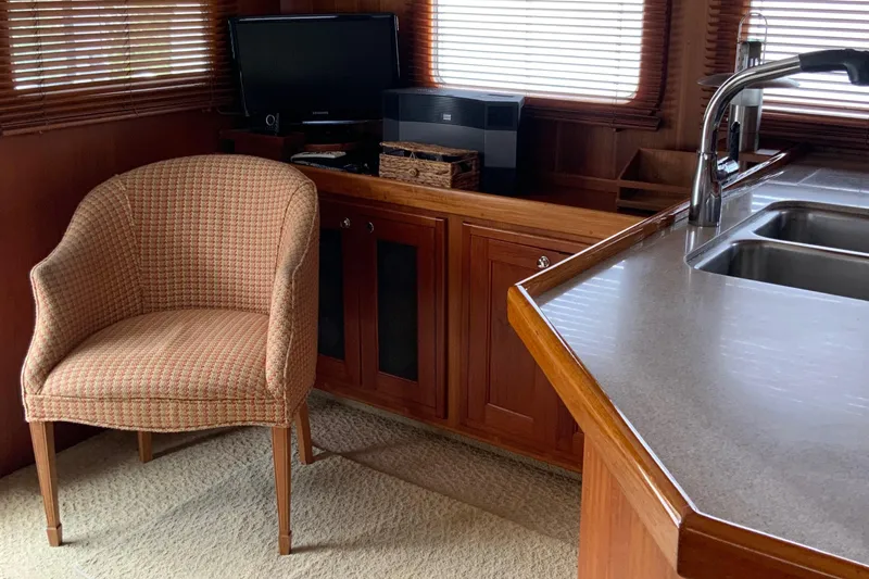 Sandpiper Yacht Photos Pics 